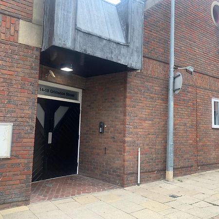 #5 Grimston St Apartment Near Hull New Theatre And Connexin Live Кингстън ъпон Хъл Екстериор снимка